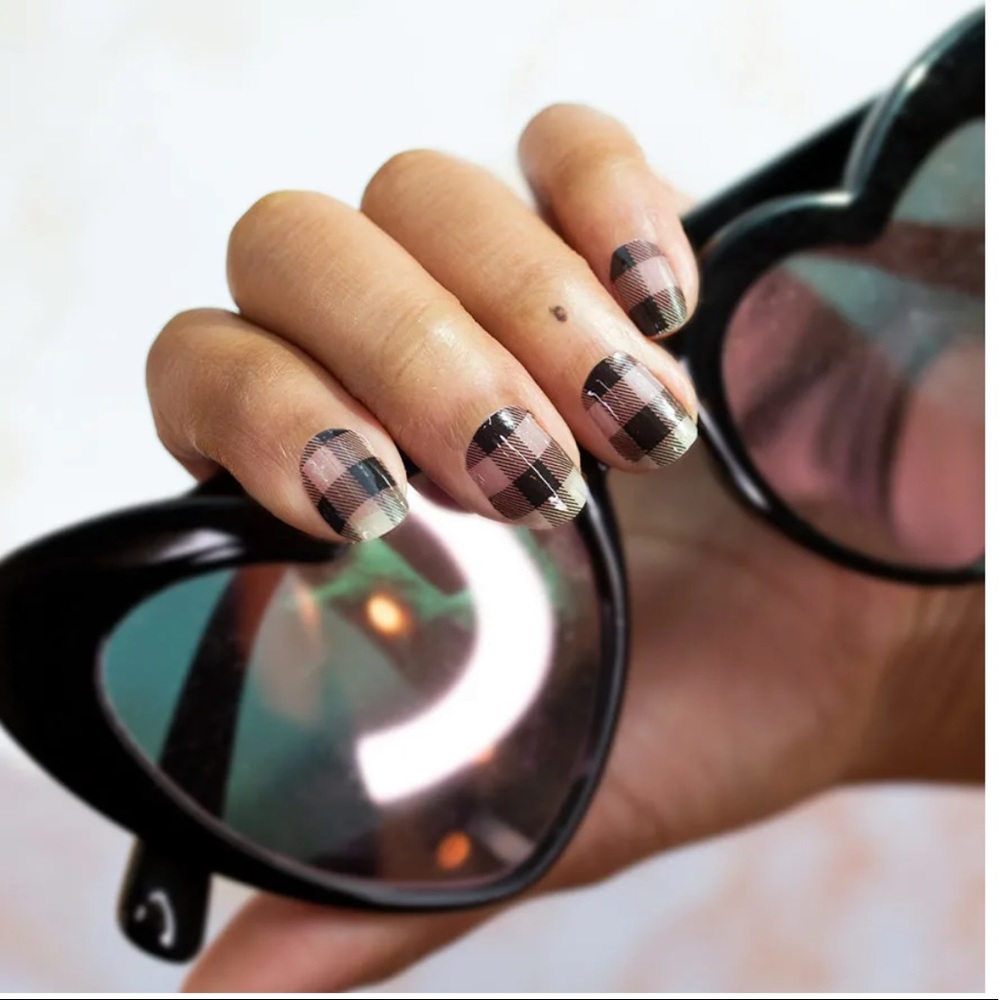 *Retired* Color Street: Plaid About You | Preppy Fall Winter Clear Overay